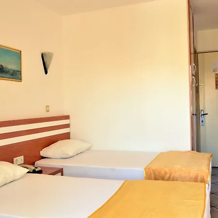Hotel Sun Maris 2*